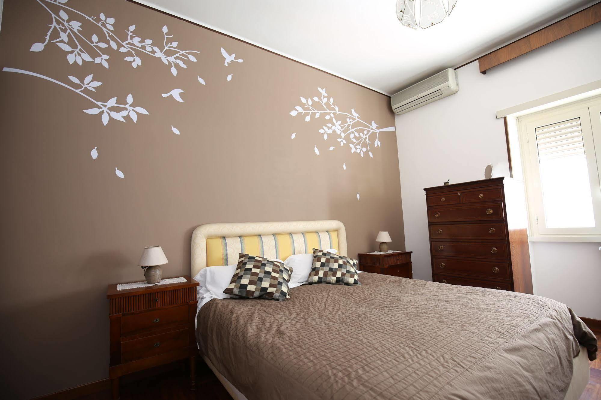 Anastasio II Bed & Breakfast Rome Bagian luar foto
